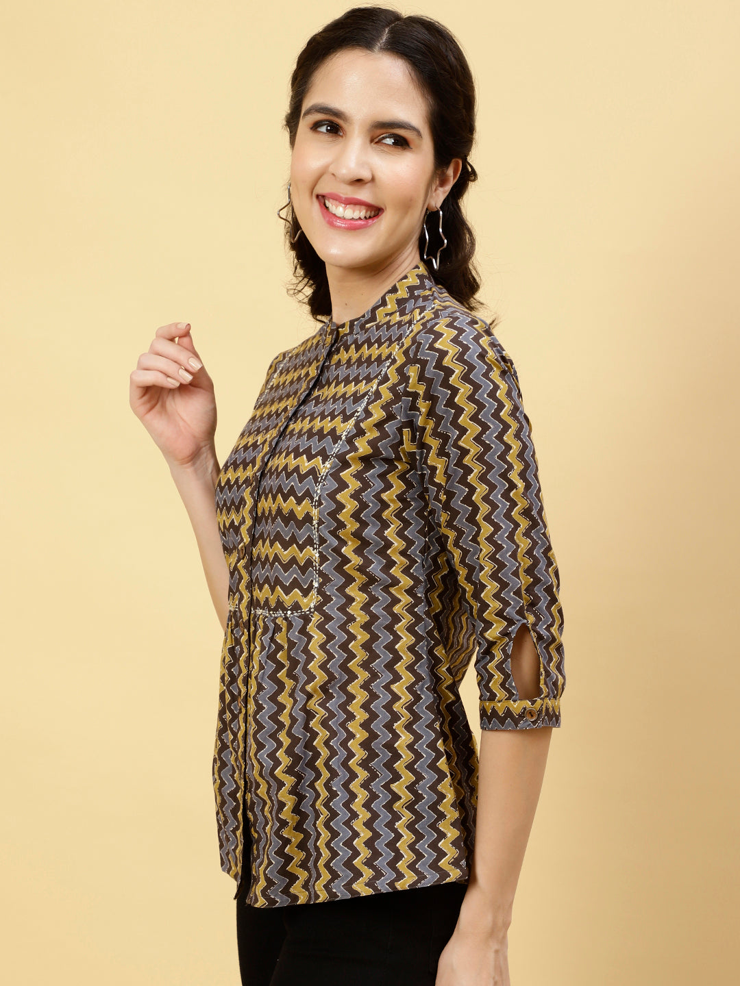 Charcoal Zig-Zag Printed Top
