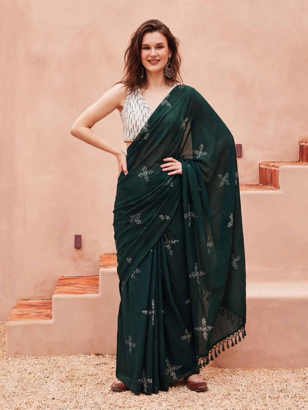 Floral Muslin Cotton Saree with Unstiched Blouse