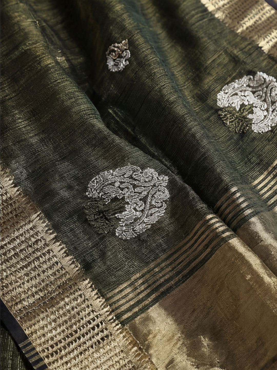 Zari Woven Party Wear Organza Saree