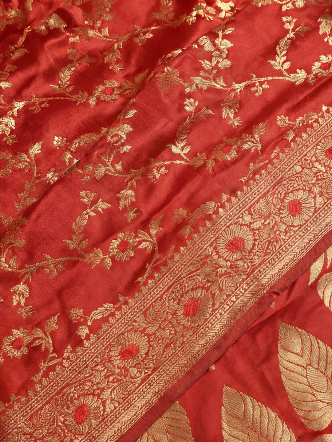 Women's Red Colour Designer Weaving Work Saree