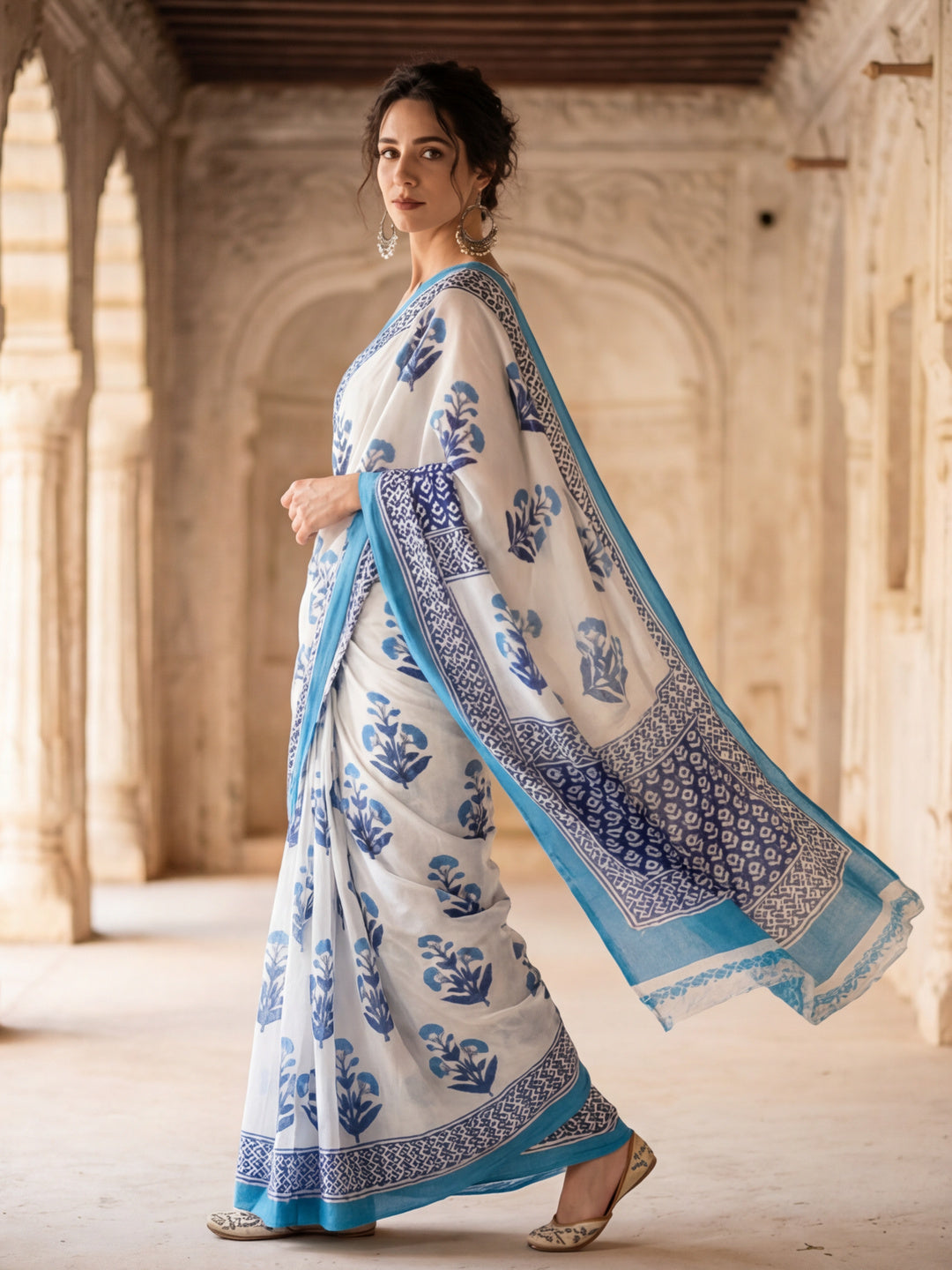 Floral Printed Pure Cotton Saree With Unstitched Blouse