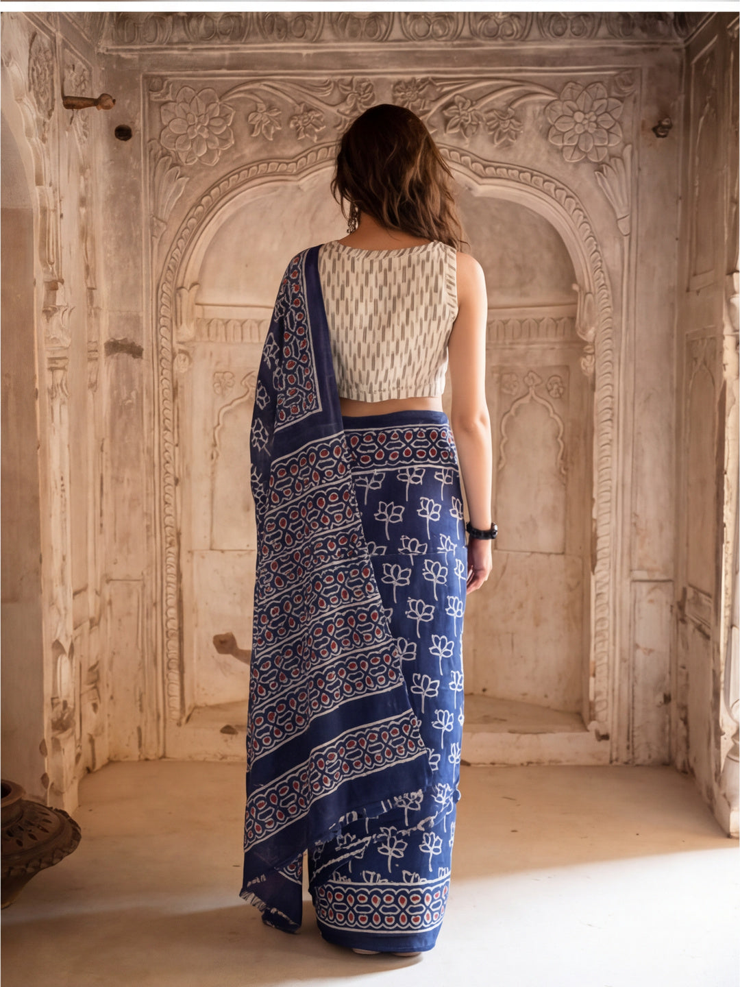 Floral Printed Pure Cotton Saree With Unstitched Blouse