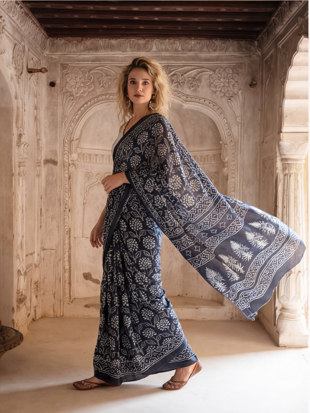Floral Printed Pure Cotton Saree With Unstitched Blouse