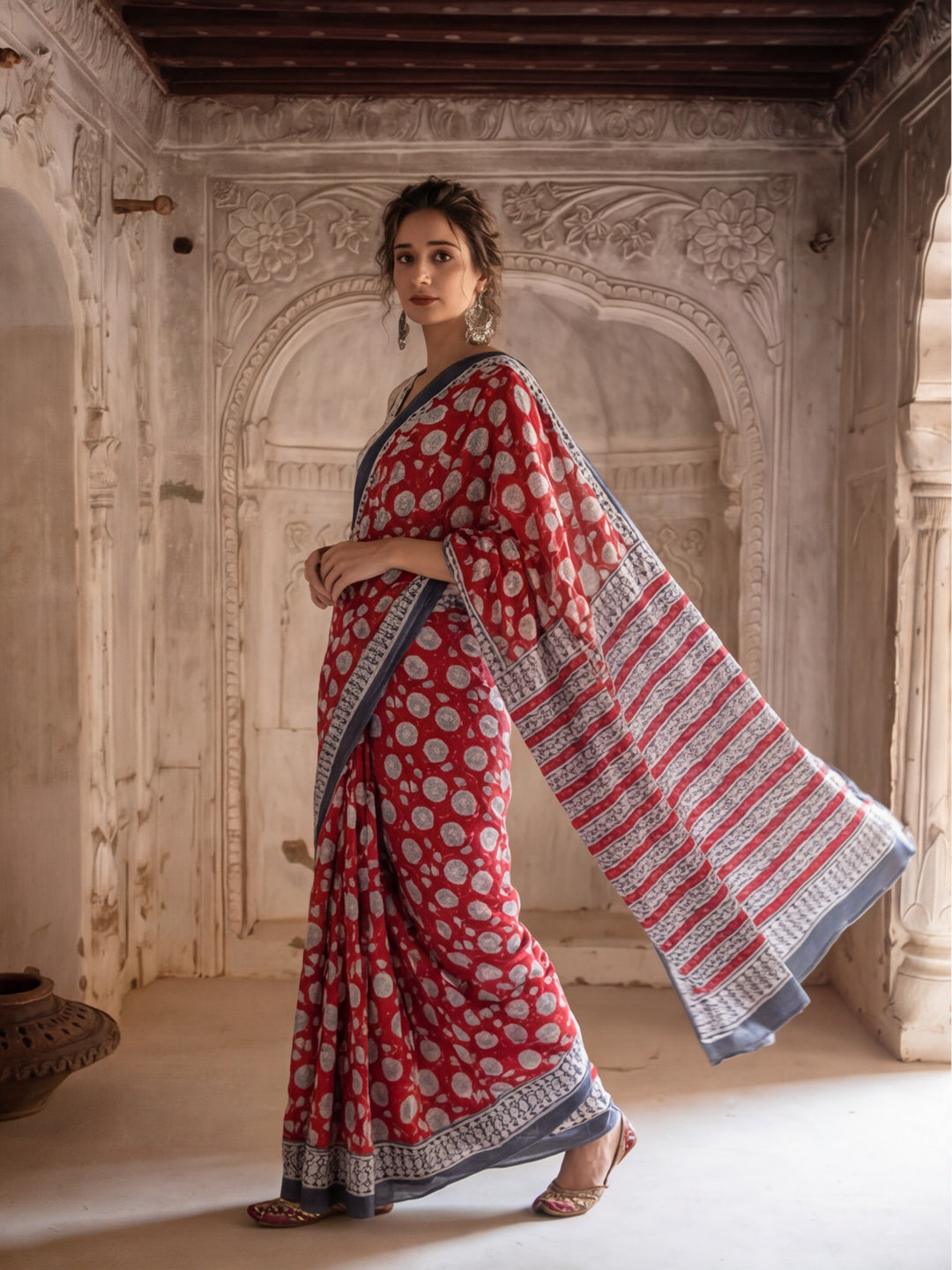 Floral Printed Pure Cotton Saree With Unstitched Blouse