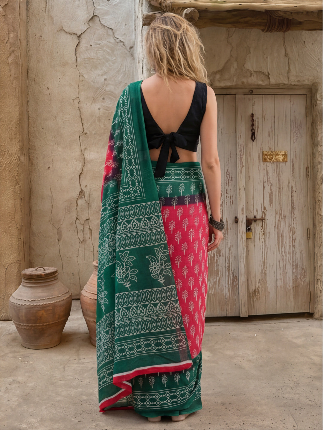 Floral Printed Pure Cotton Saree With Unstitched Blouse