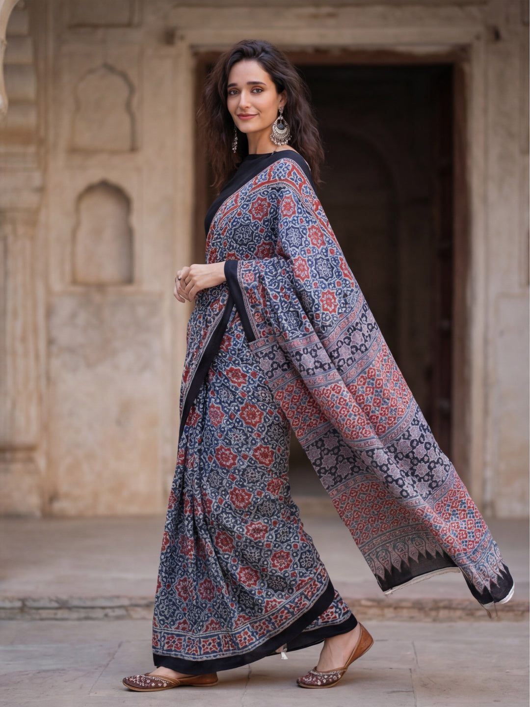 Floral Printed Pure Cotton Saree With Unstitched Blouse