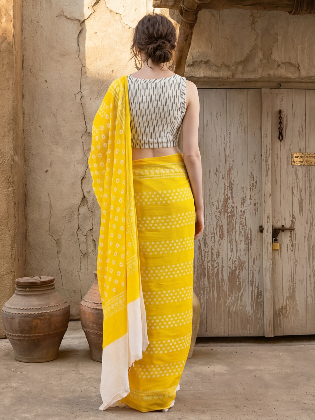 Bandhani Printed Pure Cotton Saree With Unstitched Blouse