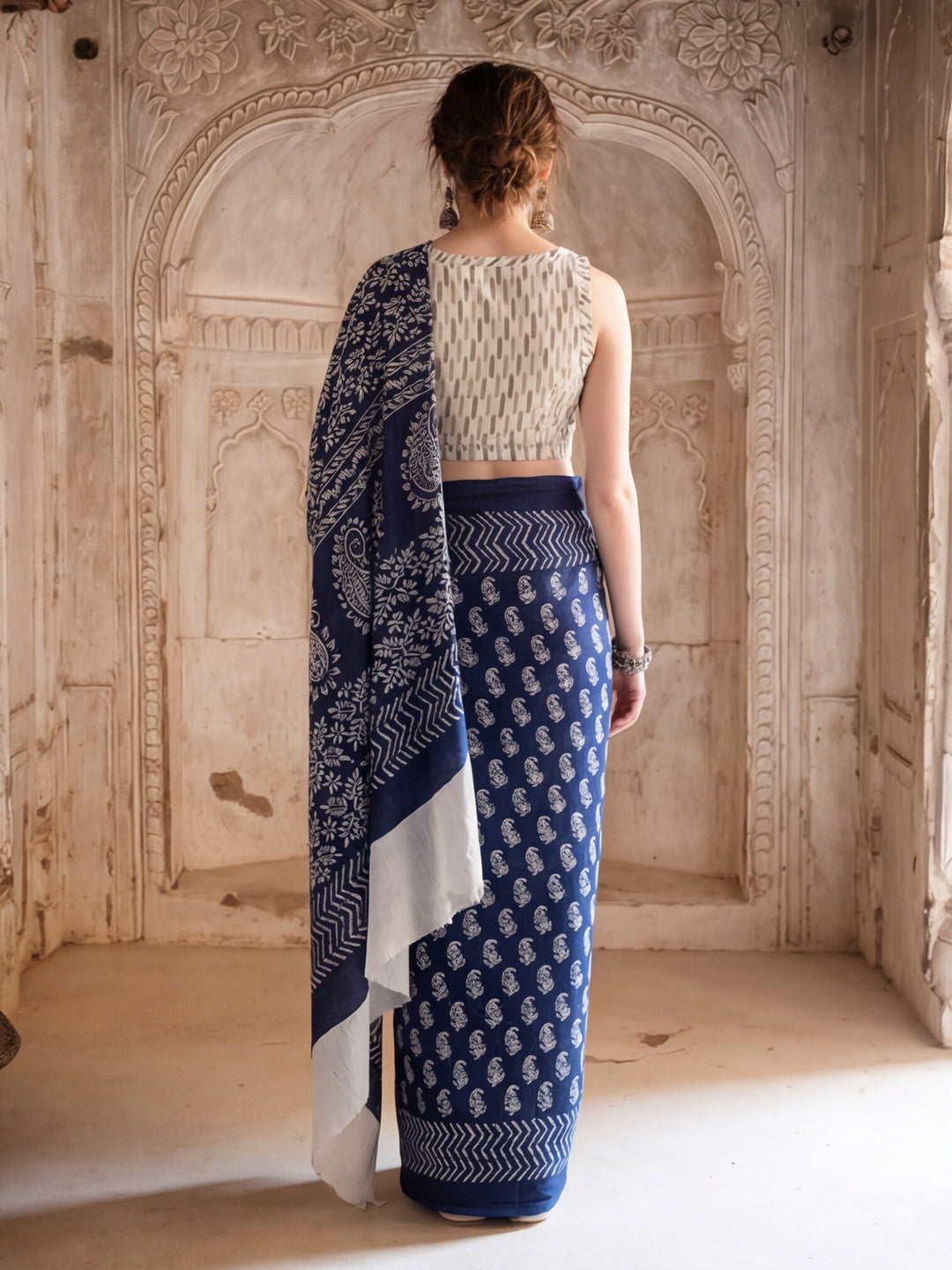 Floral Printed Pure Cotton Saree With Unstitched Blouse