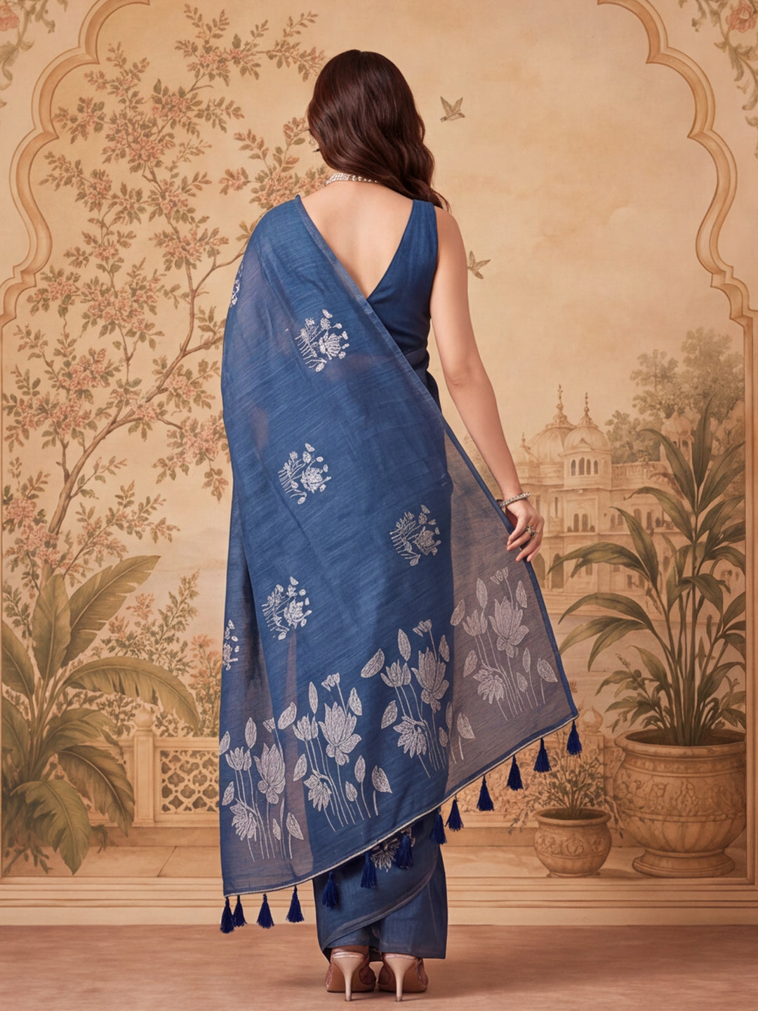 Women Blue Floral Woven Design Saree with Tassel Detail Pallu