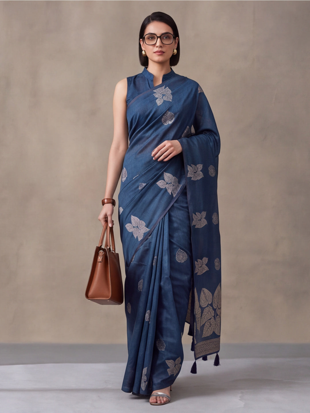 Women Blue Leaf Motif Woven Saree with Tassel Detail Pallu