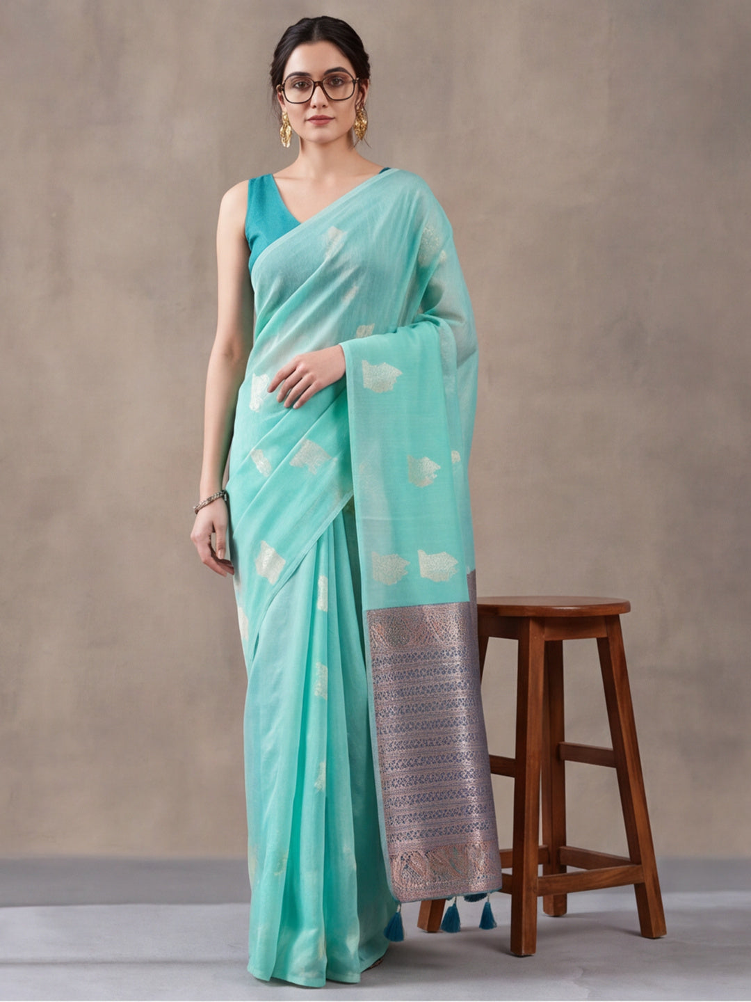 Women Sea Green Woven Saree with Zari Motifs and Contrast Jacquard Pallu