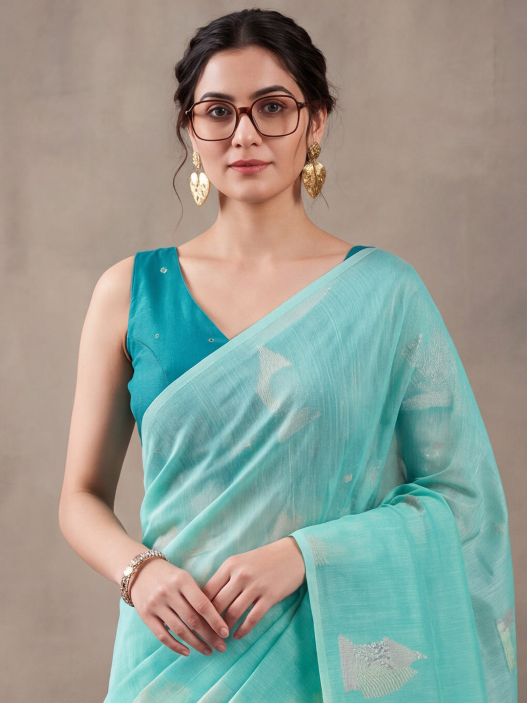 Women Sea Green Woven Saree with Zari Motifs and Contrast Jacquard Pallu