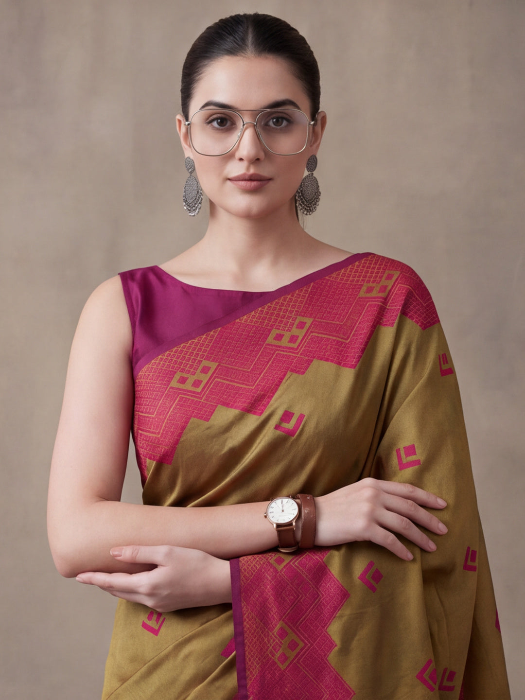 Women Beige Banarasi Jacquard Saree with Zari Woven Border and Rich Pallu