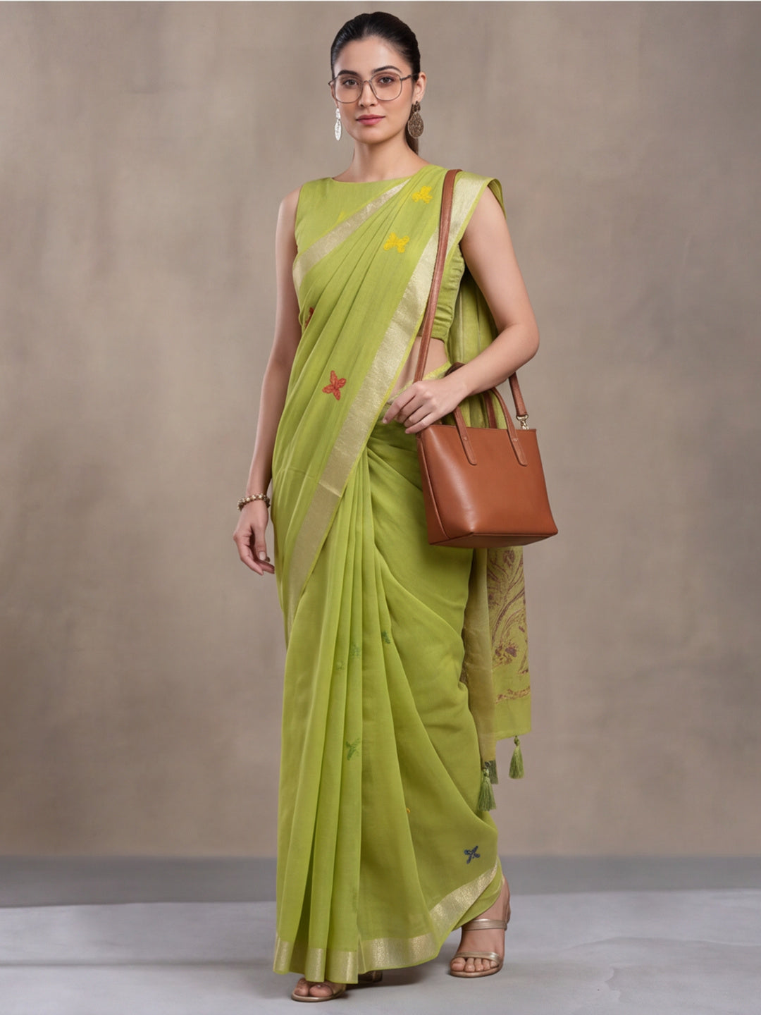 Women Green Designer Weaving Work Saree with Tree Motif Pallu and Tassel Detail