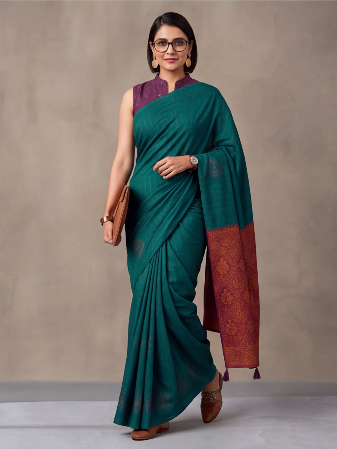 Women Green Banarasi Silk Blend Saree with Zari Butti Woven Pallu and Tassels