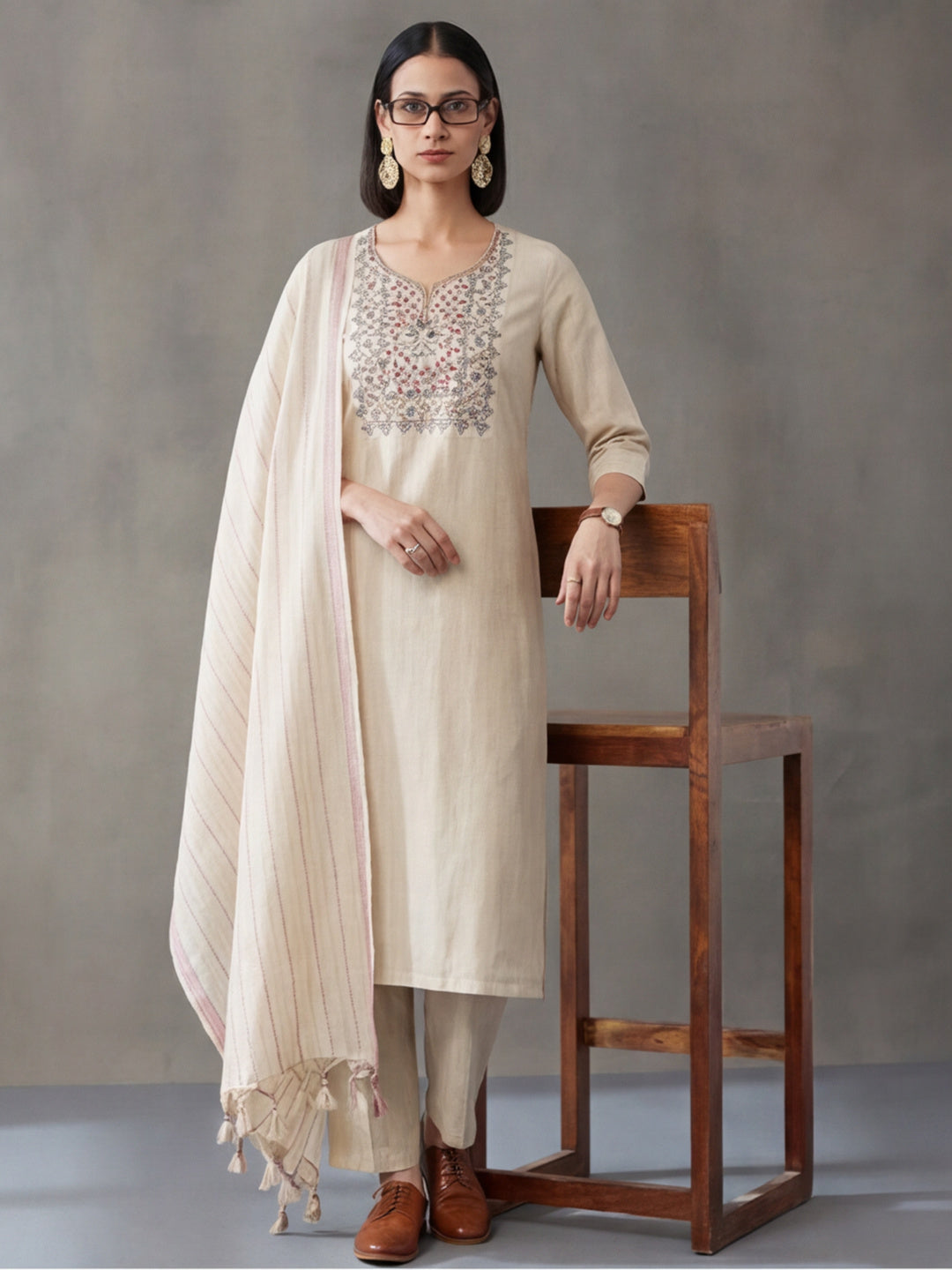 Solid Printed Straight Kurta & Trousers Sets