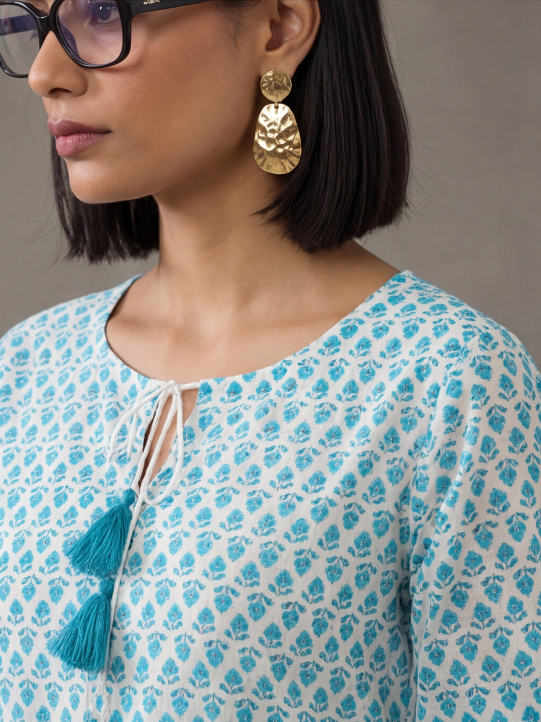 Floral Printed Straight Kurta & Trousers Sets