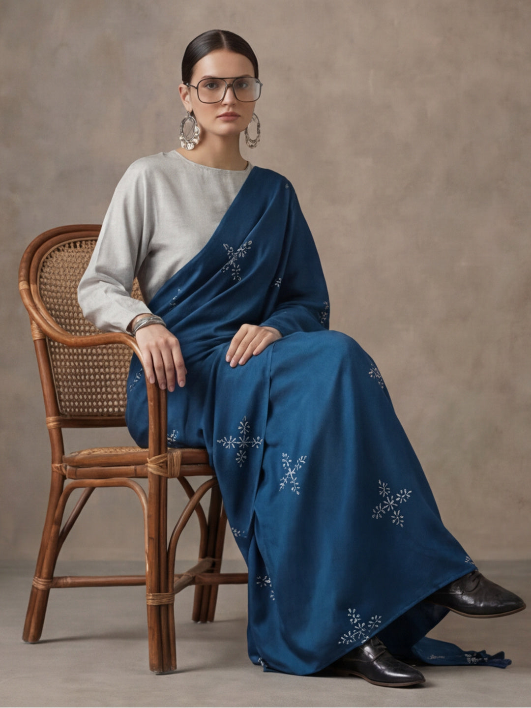 Floral Muslin Cotton Saree with Unstiched Blouse