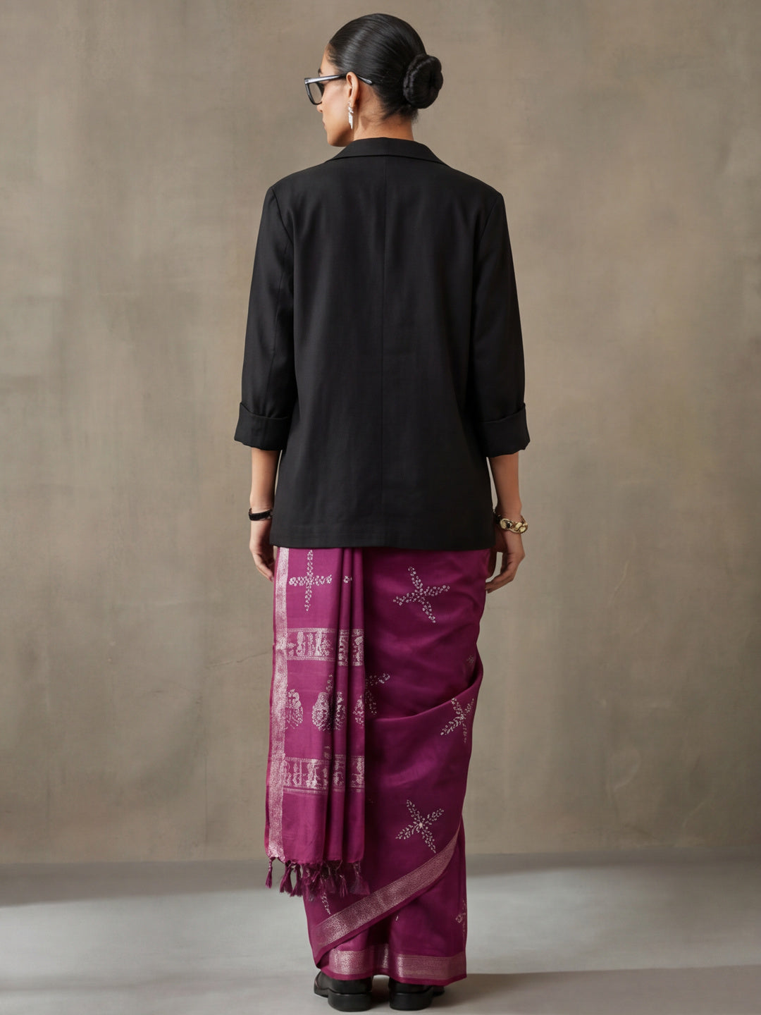 Floral Muslin Cotton Saree with Unstiched Blouse