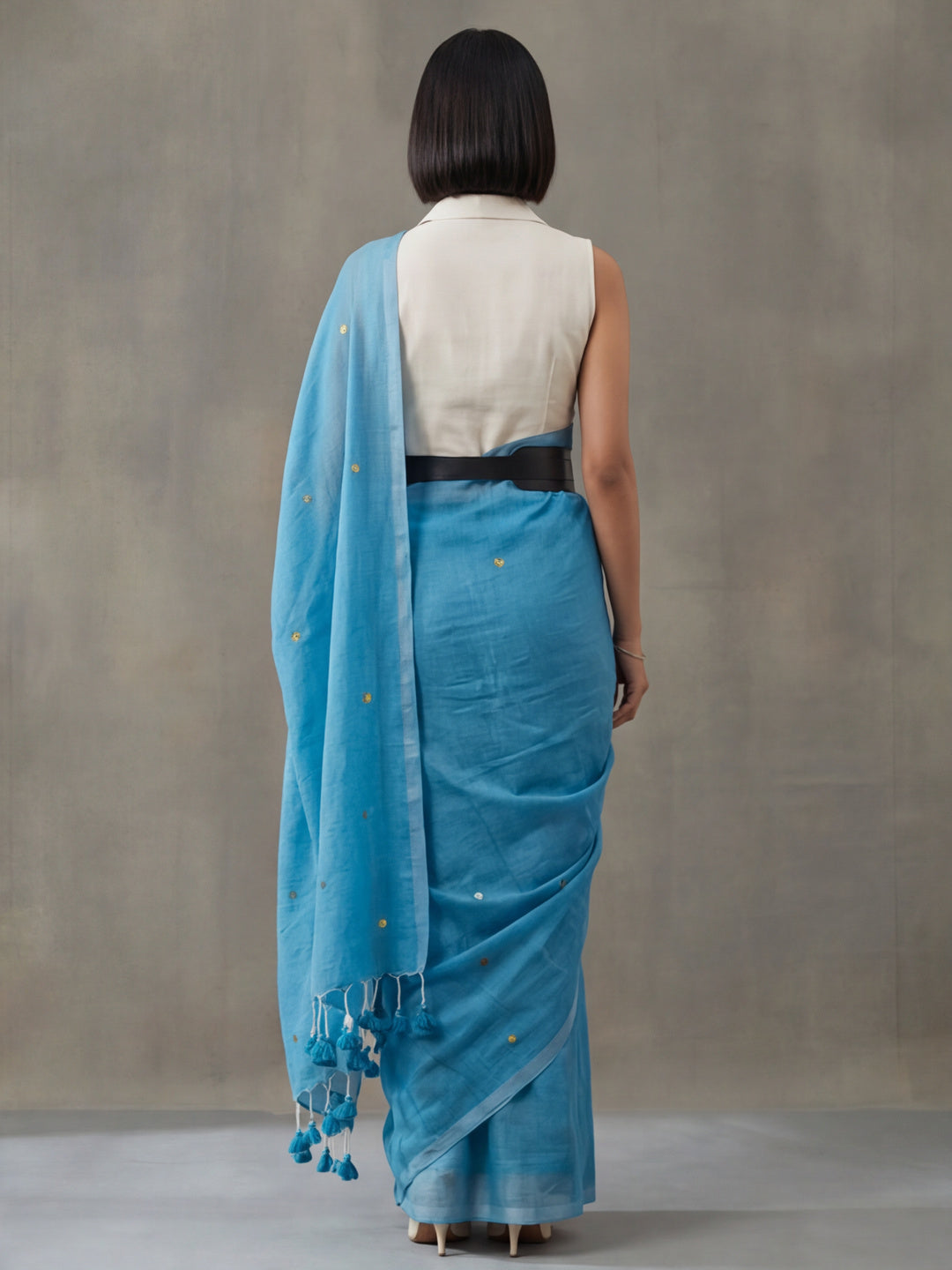 Solid Pure Cotton Saree with Unstiched Blouse