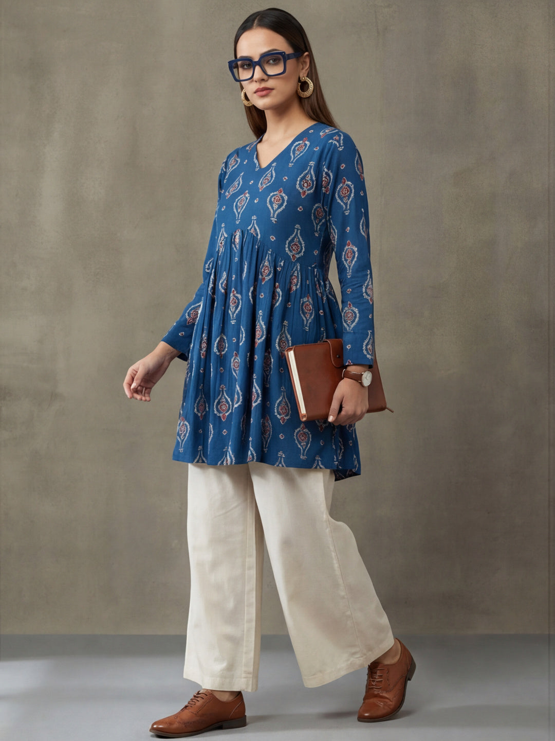 Women Printed V-Neck Fancy Tunic Top with Full Sleeves