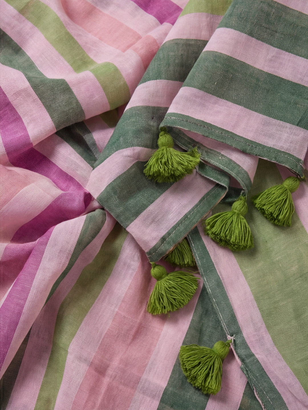 Striped Pure Linen Saree with Unstiched Blouse
