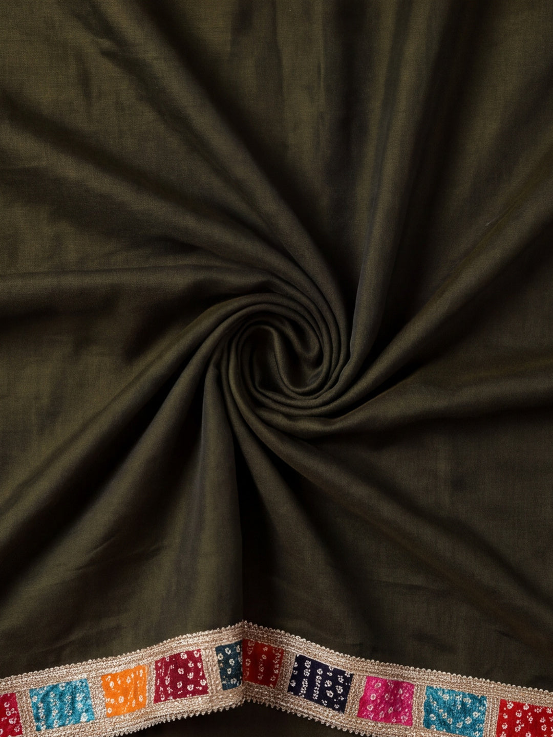 Designer Silk Saree With Fancy Bandhej Print Lace Border With Unstitched Blouse Piece