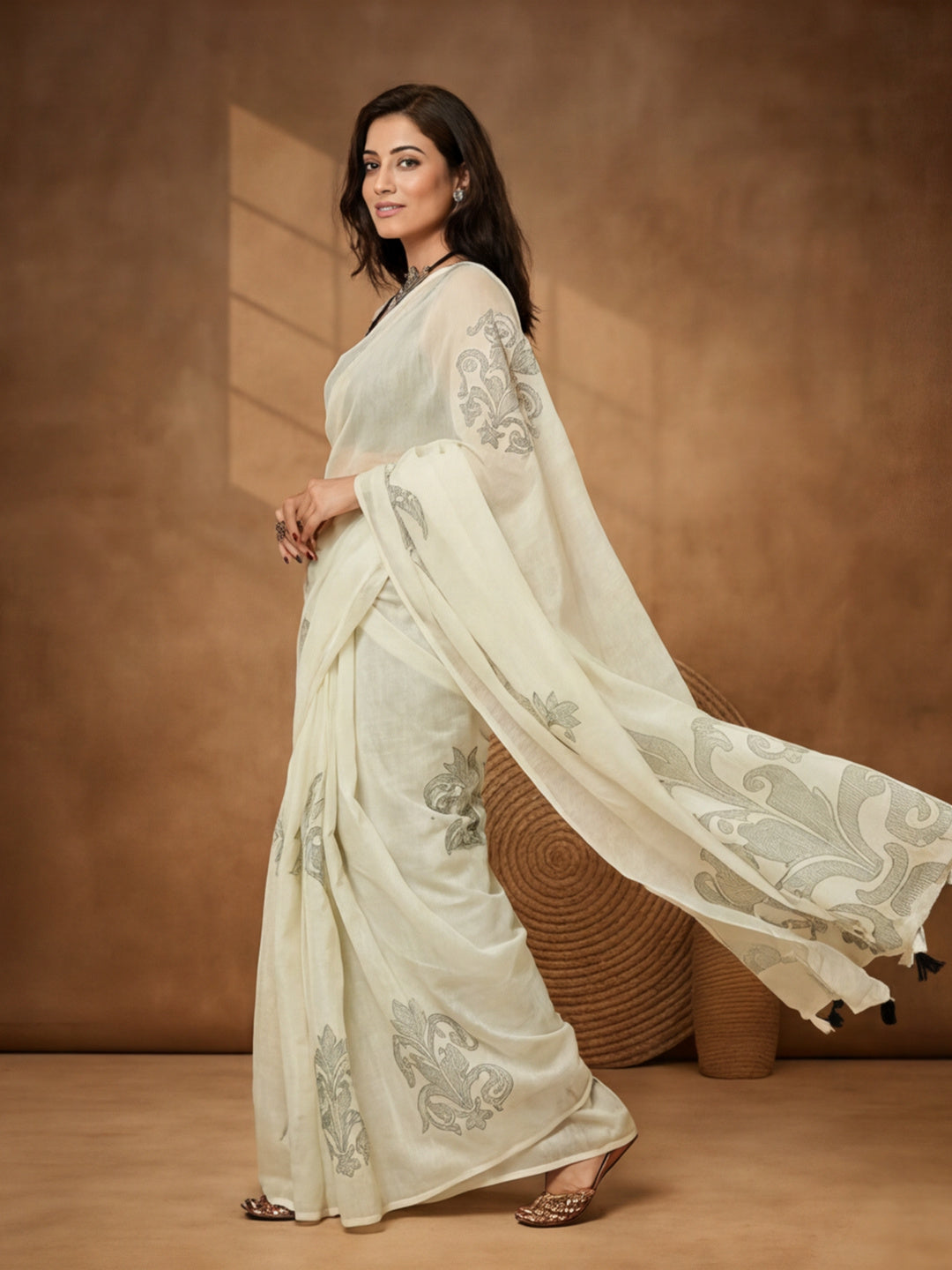 Floral Pure Cotton Saree with Unstiched Blouse