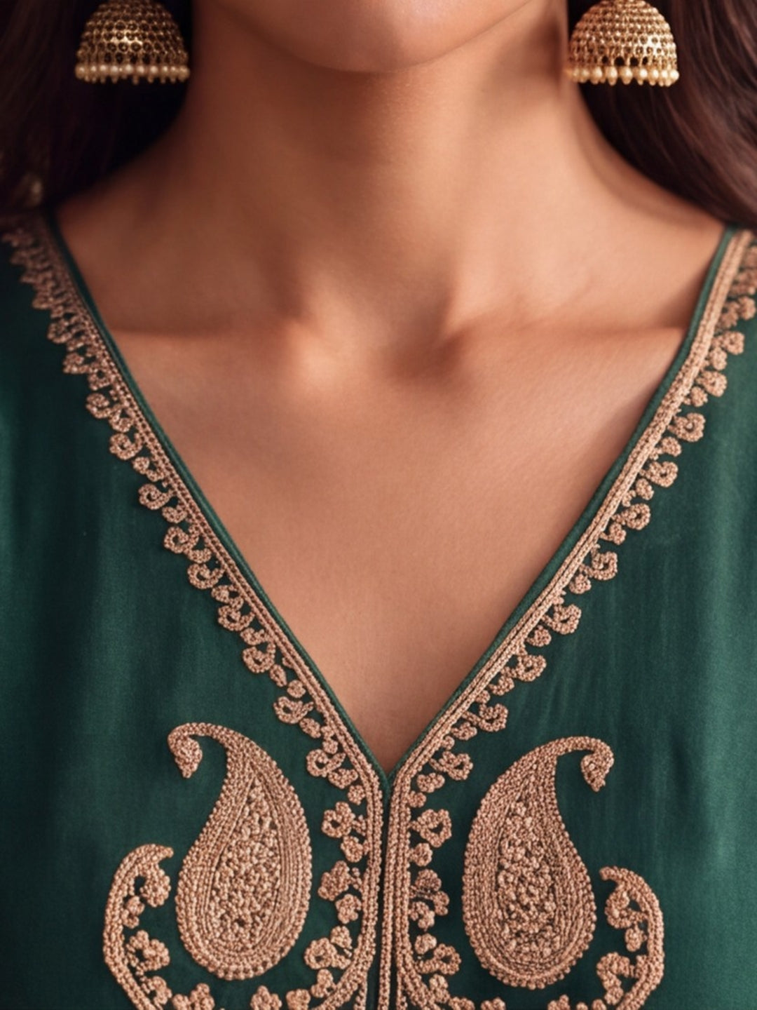 Women Embroidery Bottle Green Kurta Set with Dupatta