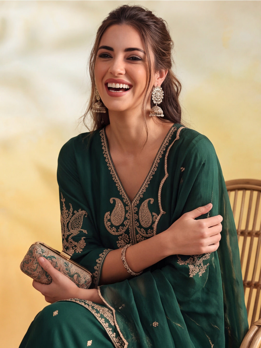 Women Embroidery Bottle Green Kurta Set with Dupatta
