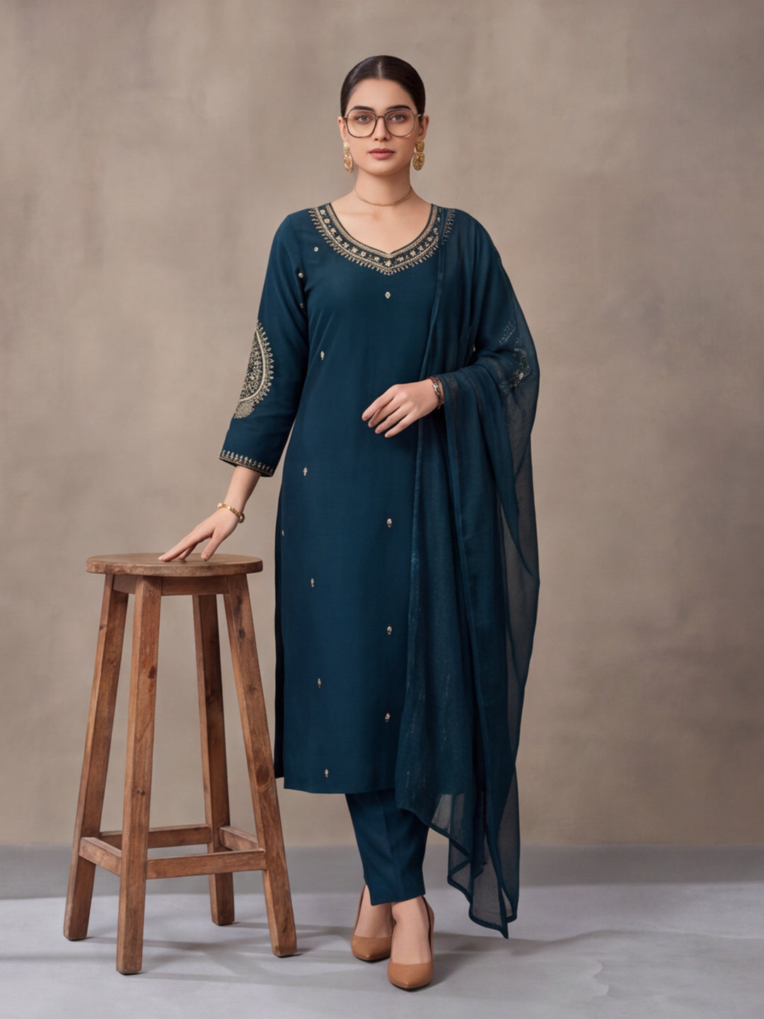Women's Teal Green Embroidered Kurta Set with Dupatta | Festive Straight Ethnic Suit
