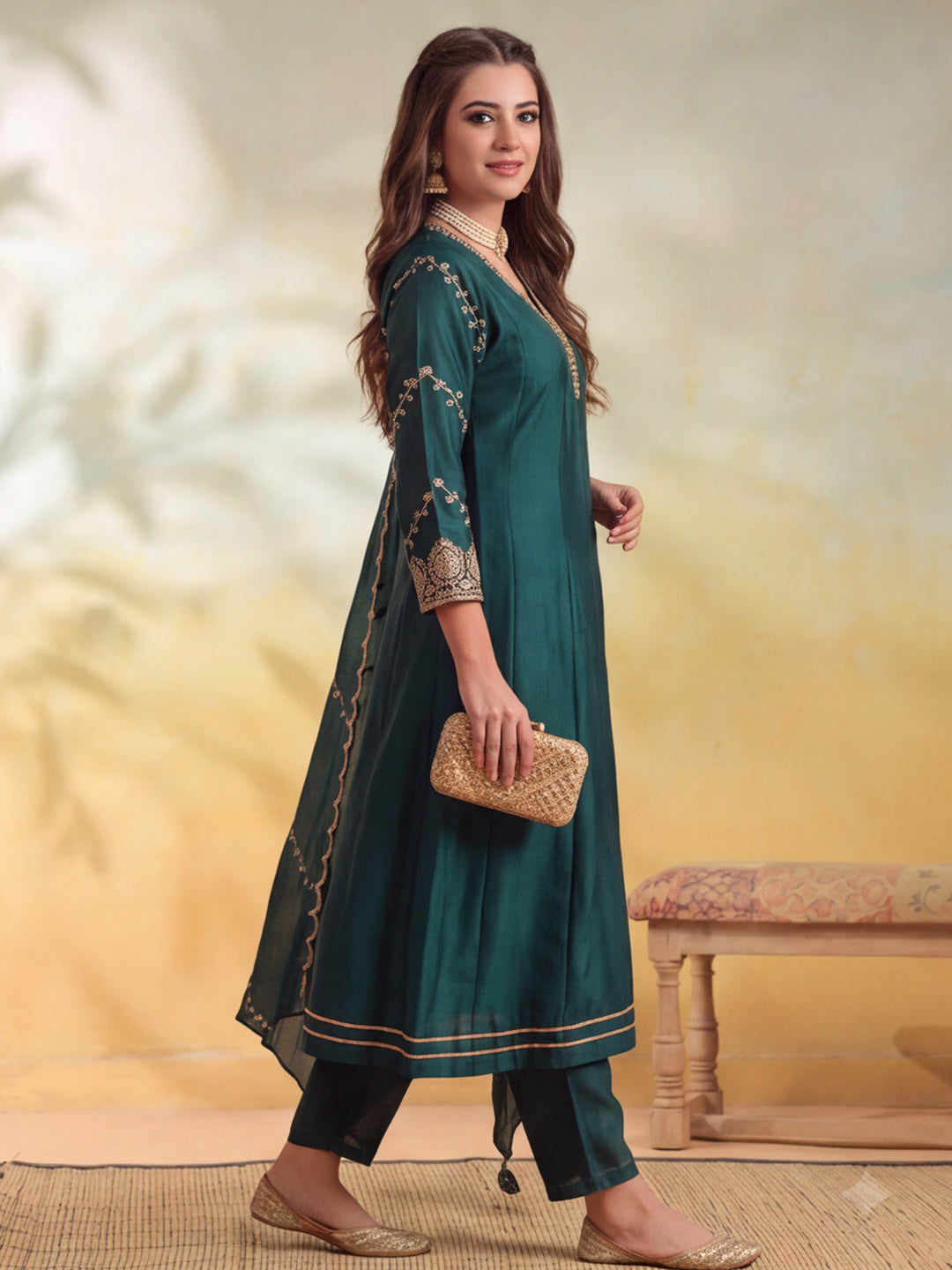 Women Embroidery Bottle Green Kurta Set with Dupatta