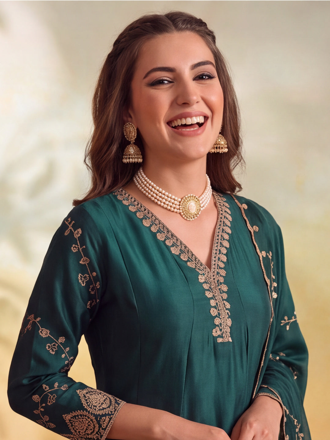 Women Embroidery Bottle Green Kurta Set with Dupatta