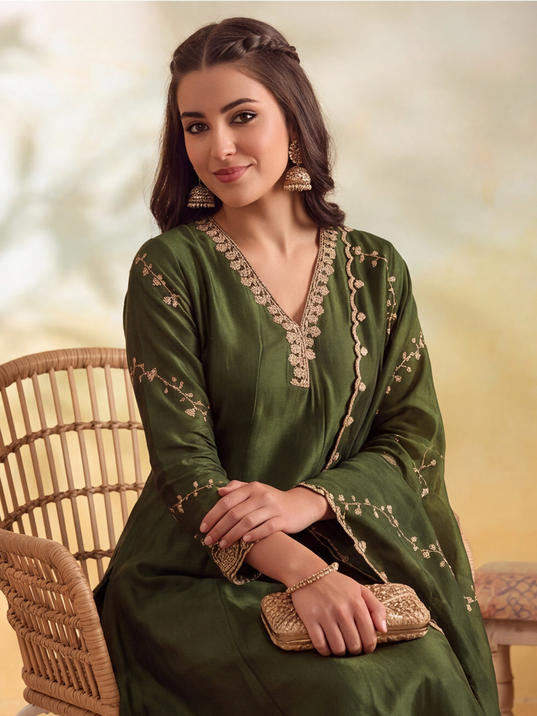 Women Embroidery Mehndi Green Kurta Set with Dupatta