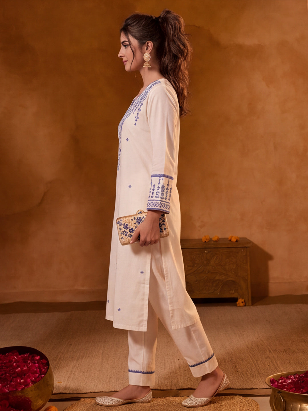 Women Embroidery White Kurta Set with Dupatta