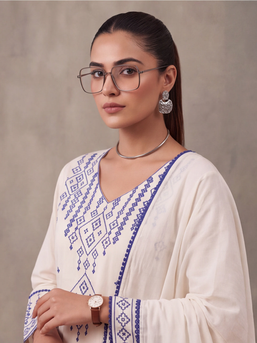 Women Embroidery White Kurta Set with Dupatta