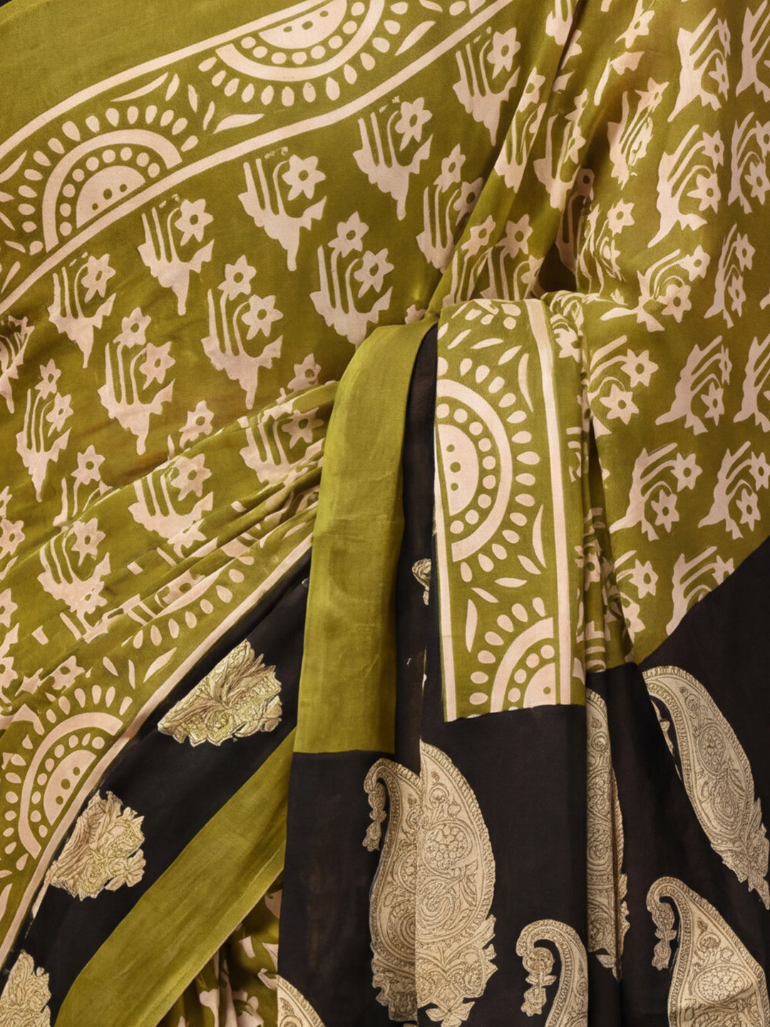 Floral Pure Cotton Saree with Unstiched Blouse