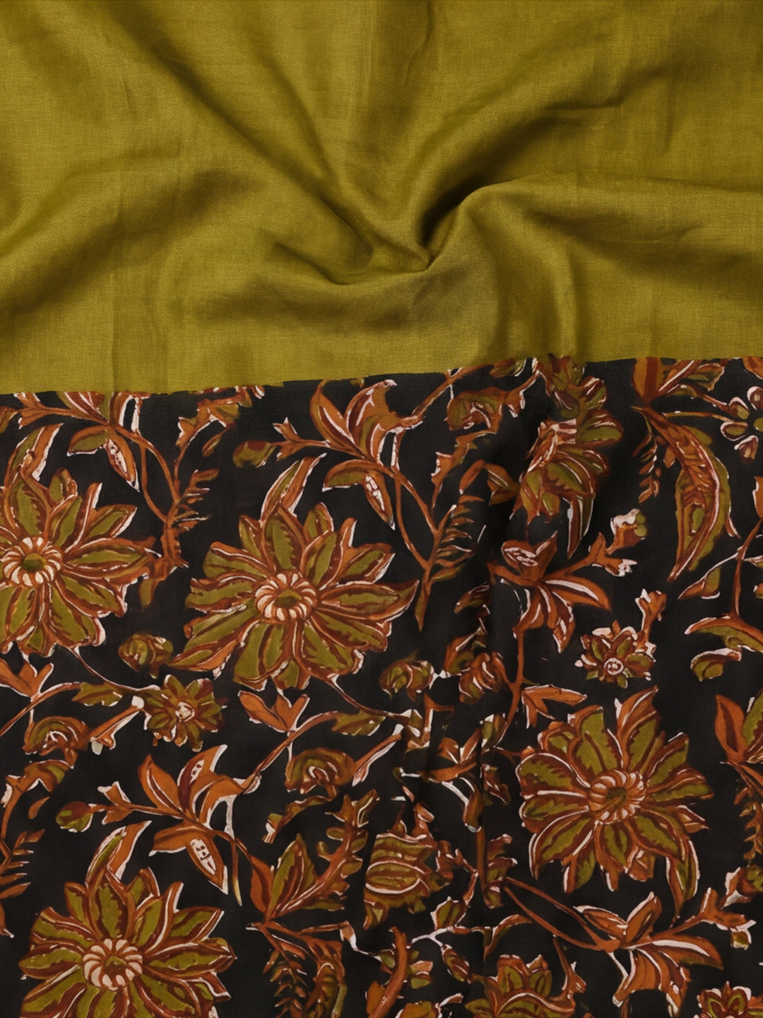 Floral Pure Cotton Saree with Unstiched Blouse