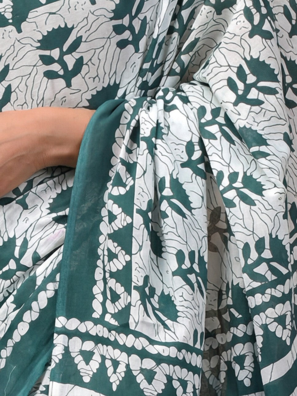 Tie and Dye Pure Cotton Saree with Unstiched Blouse