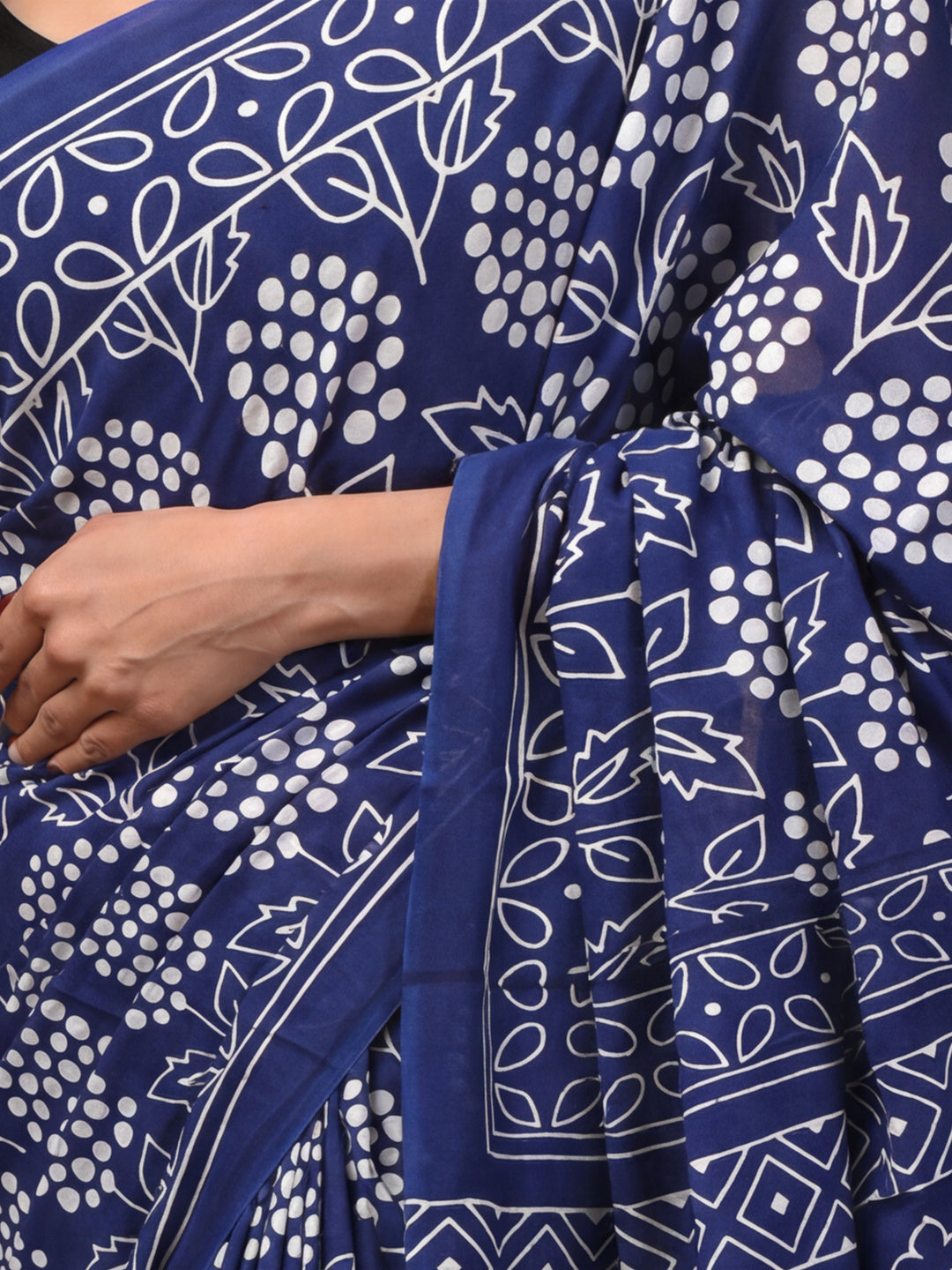 Geometric Pure Cotton Saree with Unstiched Blouse