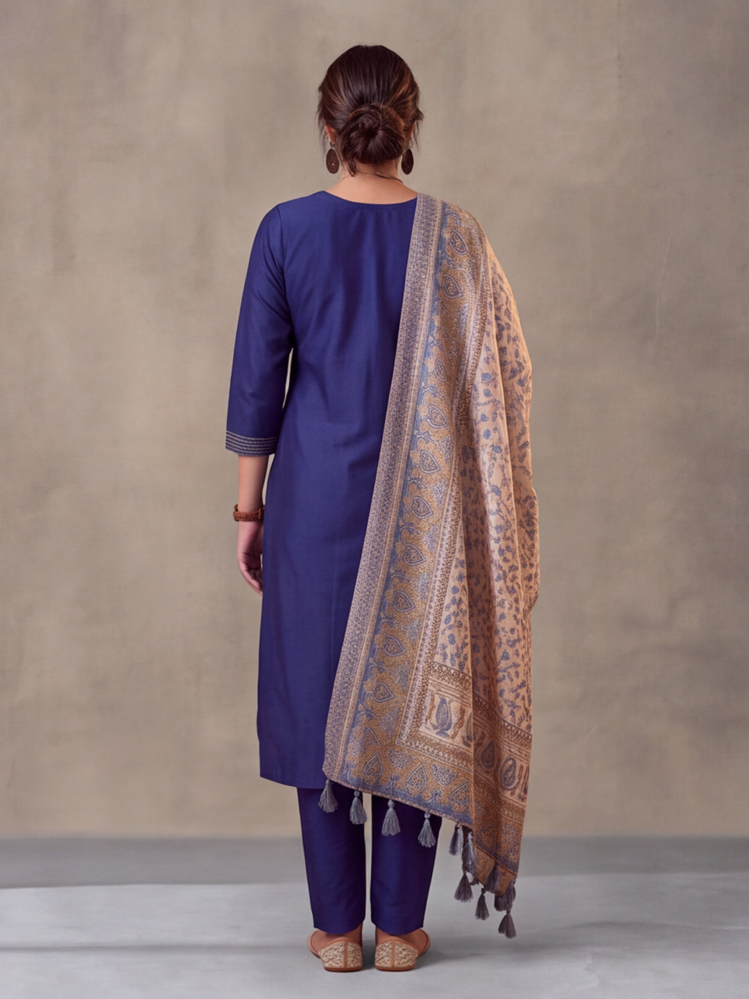 Women Embellished Navy Blue Kurta Set with Dupatta