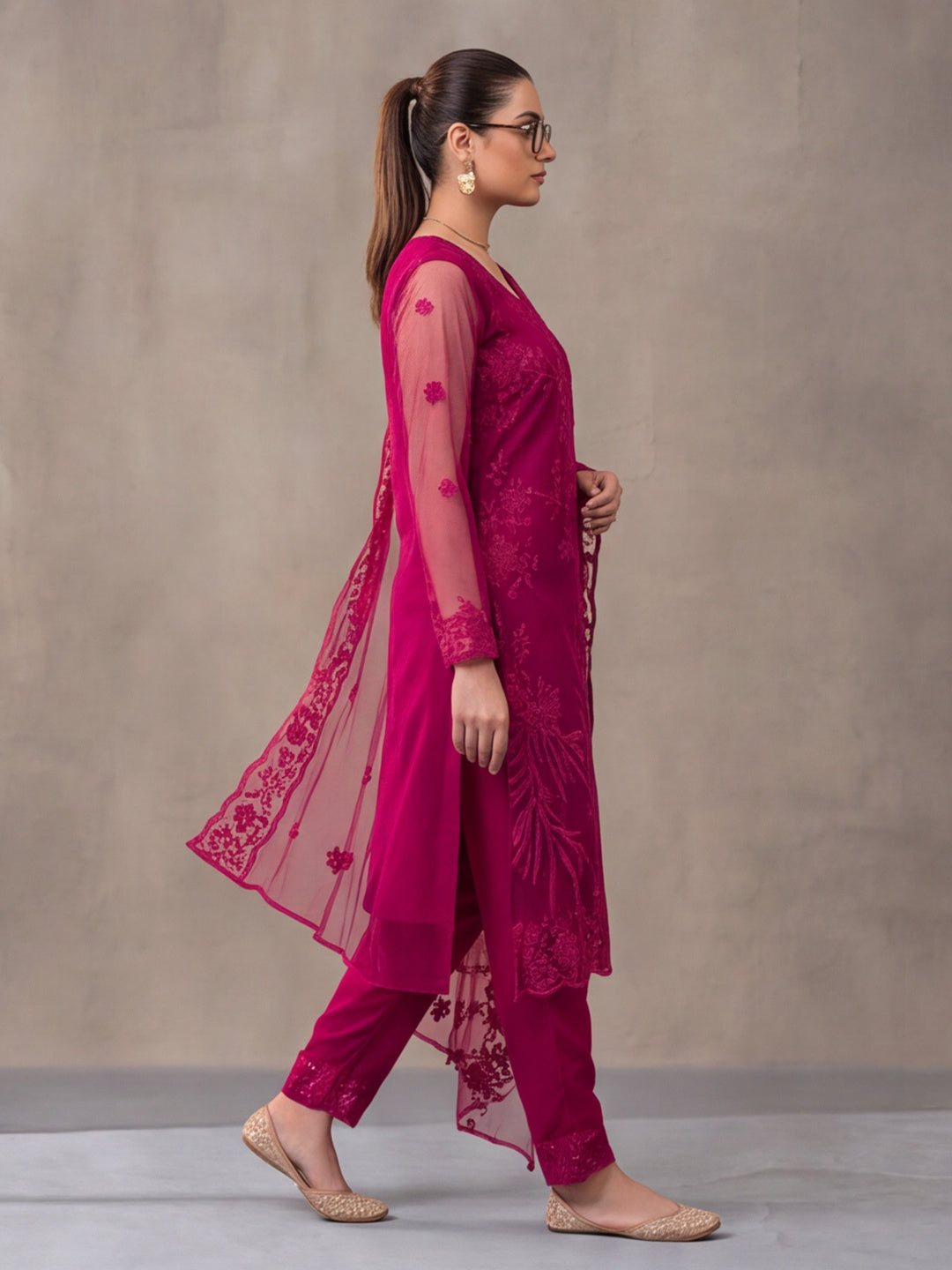Women Floral Embroidery Rani Pink Kurta Set with Dupatta