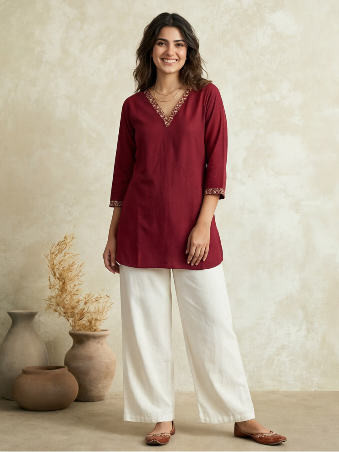 Women's V-Neck Printed Straight Three-Quarter Sleeves Cotton Short Kurti