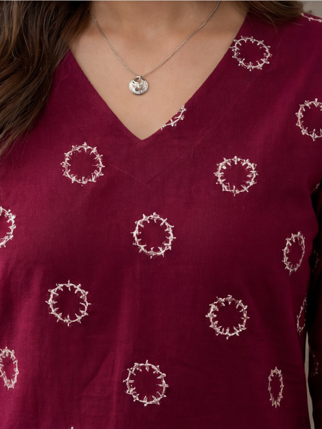 Women's V-Neck Printed Straight Three-Quarter Sleeves Cotton Short Kurti