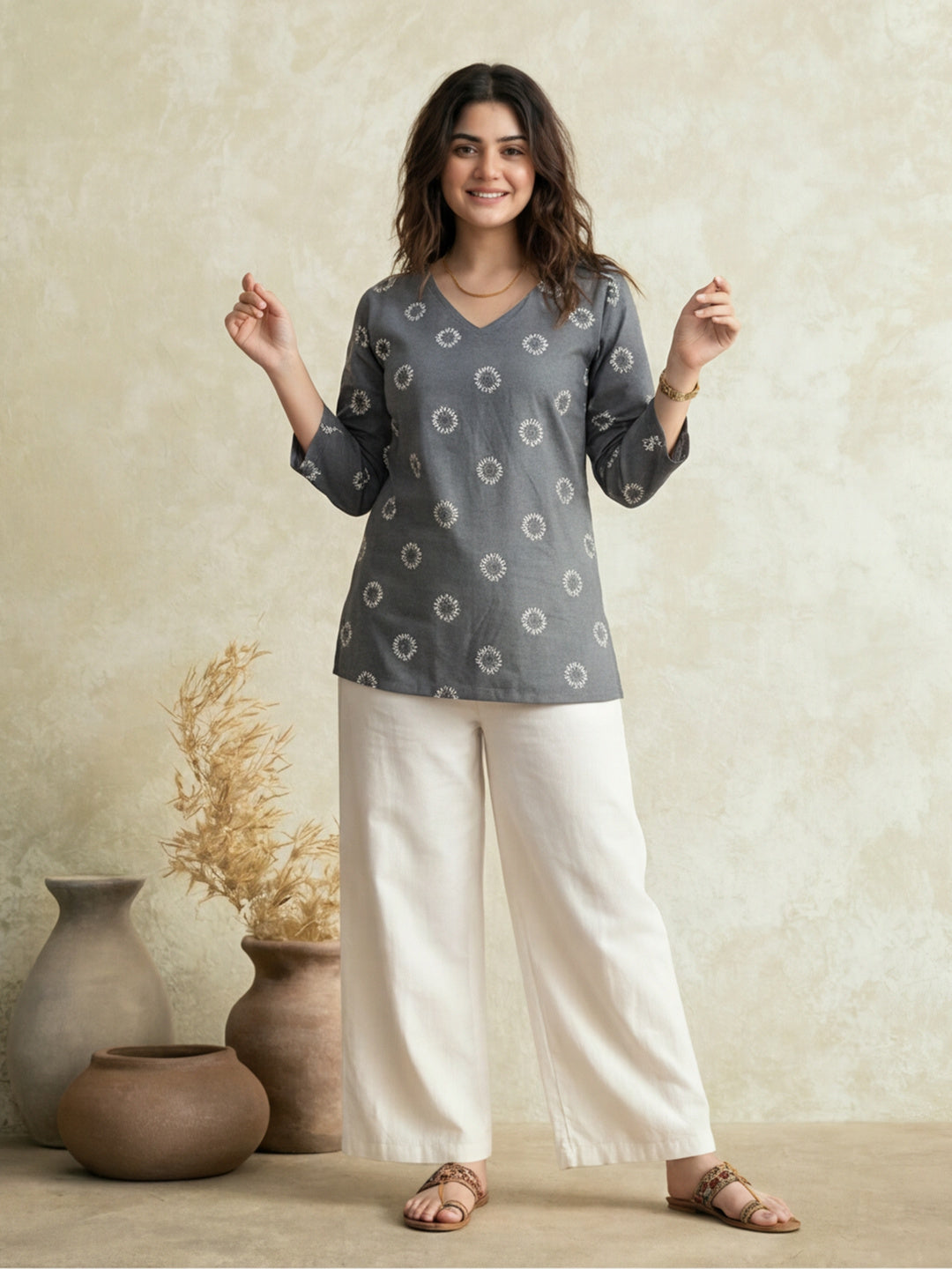 Women's V-Neck Printed Straight Three-Quarter Sleeves Cotton Short Kurti