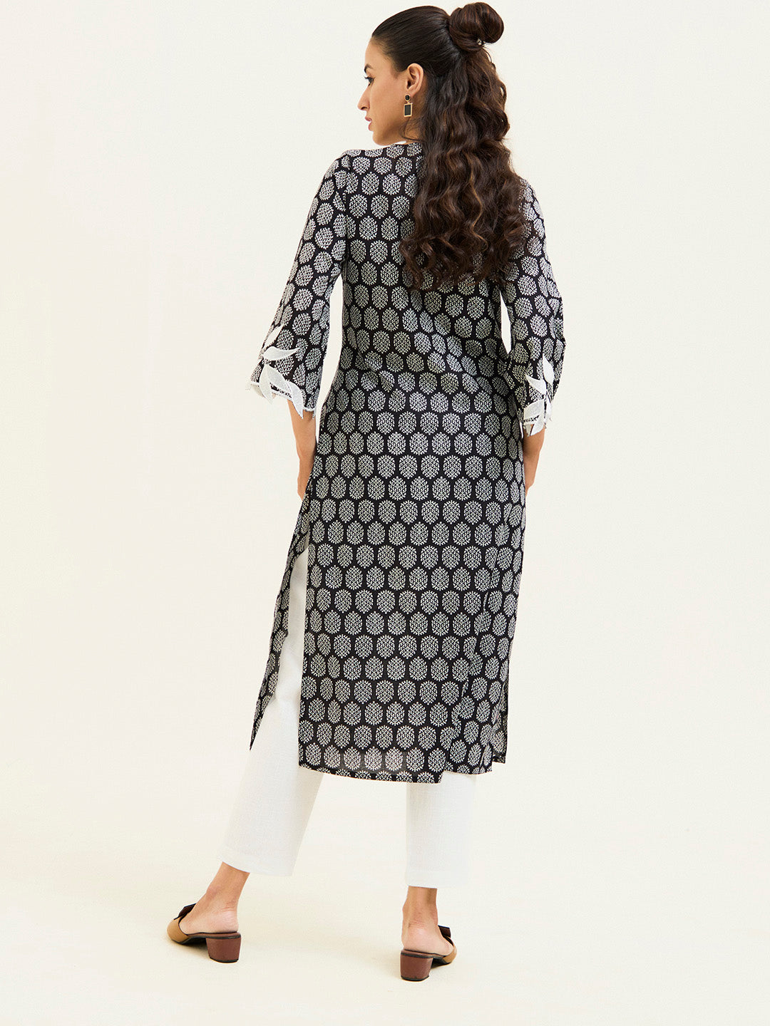 Ethnic Motifs Black Straight Kurta