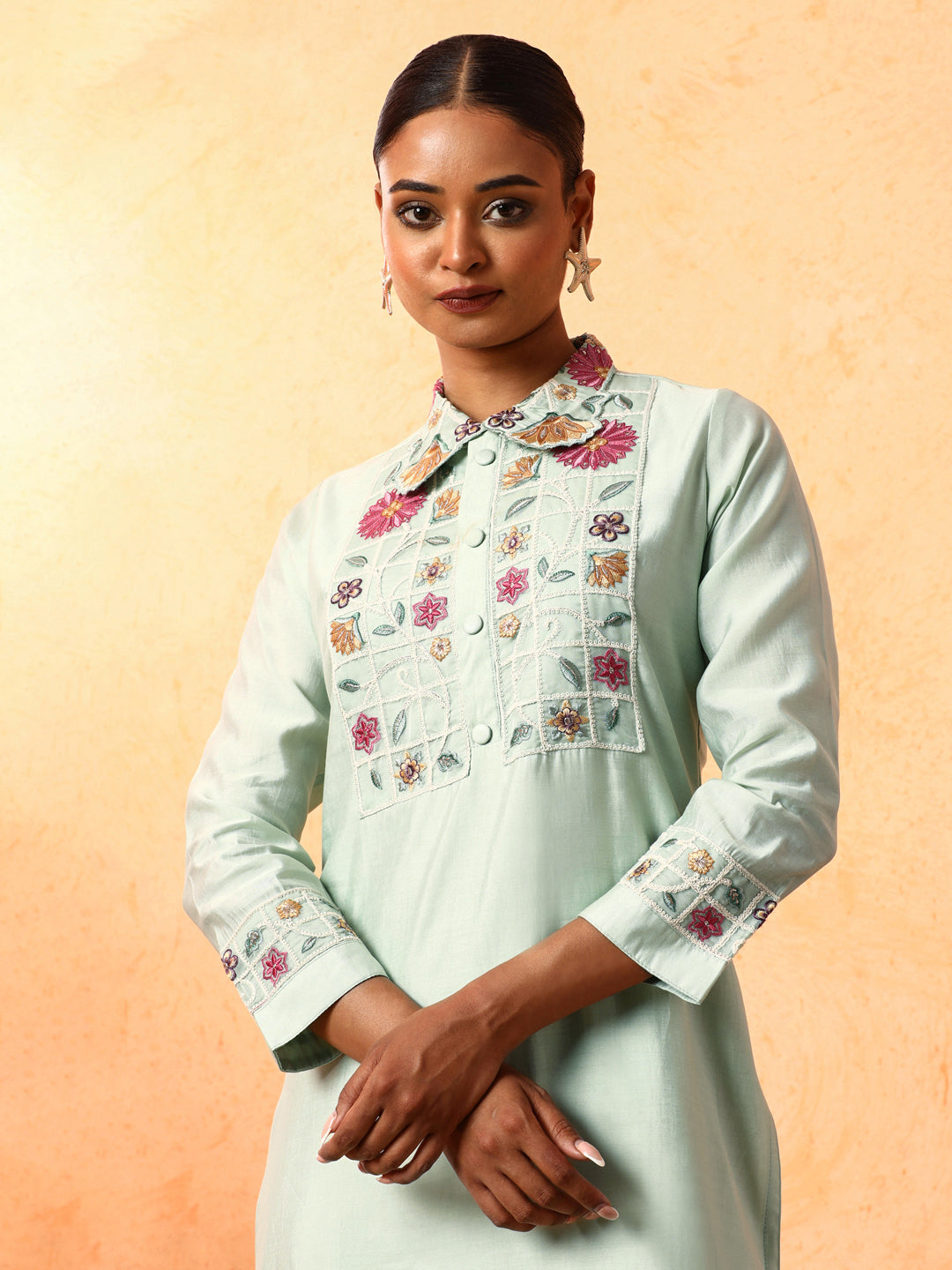 Floral Embroidered Straight Cotton Blend Kurta & Trousers Sets