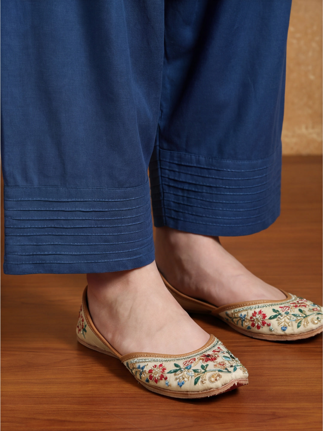 Women solid Loose fit cotton Farsi Salwar