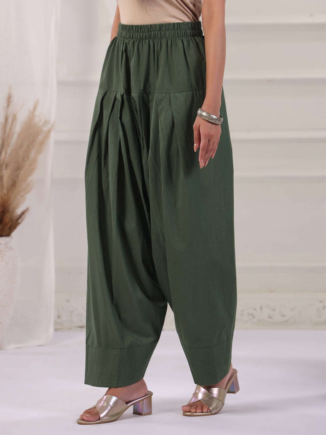 Women solid Loose fit cotton Farsi Salwar