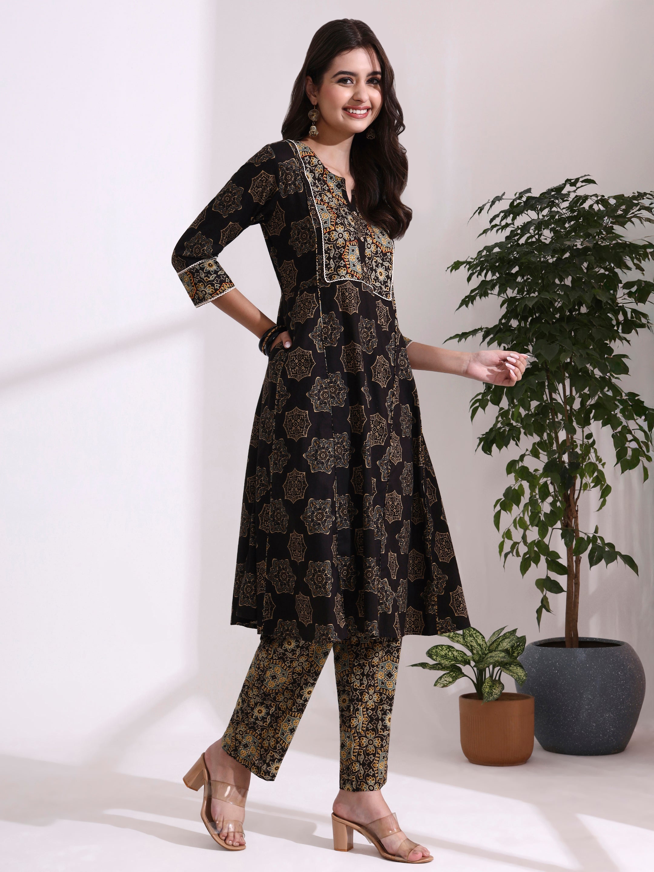 Floral Printed A-Line Pure Cotton Kurta & Trousers Sets